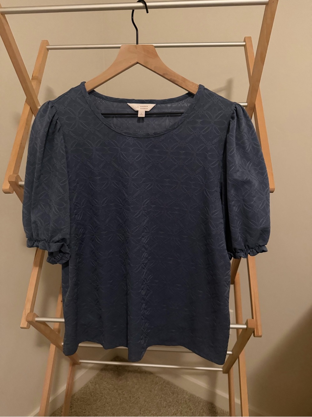 LC Lauren Conrad Blue Textured Puff-Sleeve Blouse